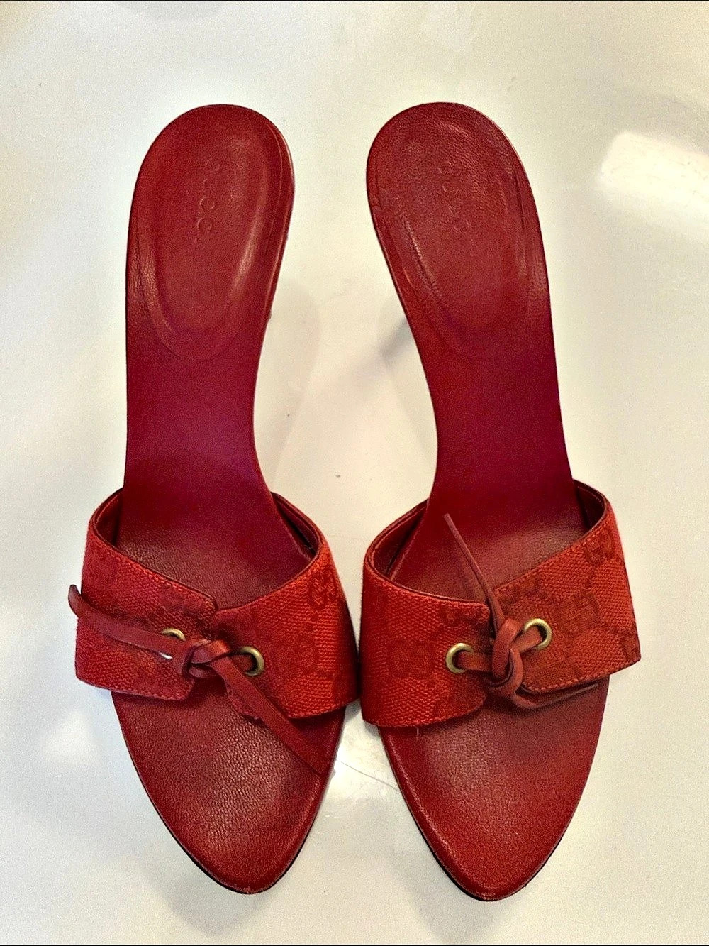 Gucci Red Bow Heels US 8
